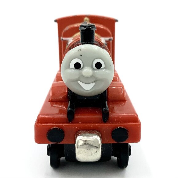 Thomas & Friends James Diecast Train - Magnetic Red - 2002 - Take Along N Play - Picture 2 of 7